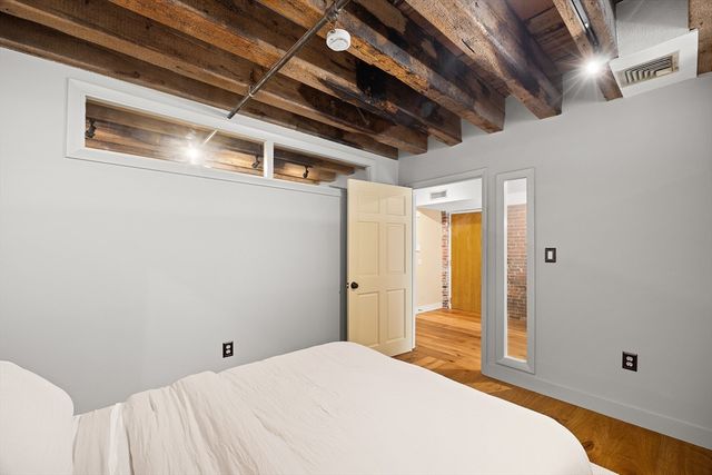 120 Fulton St DE, Boston, MA 02109