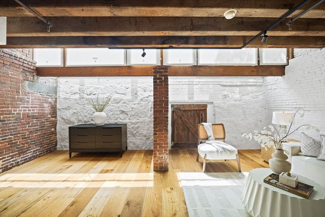 120 Fulton St DE, Boston, MA 02109