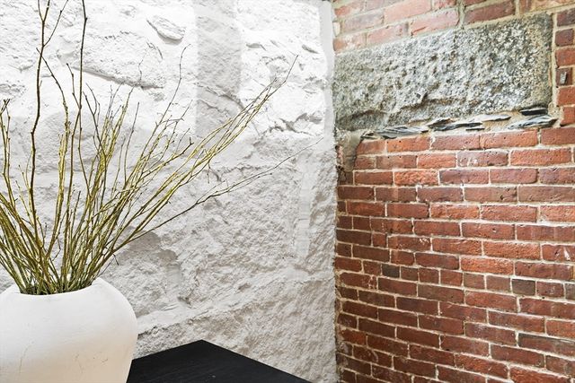 120 Fulton St DE, Boston, MA 02109