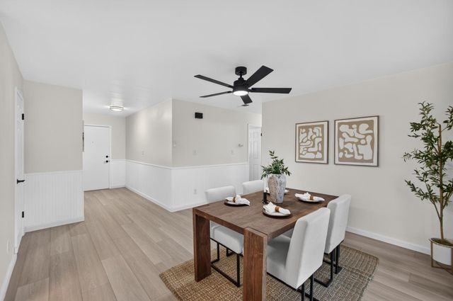 5900 Rich Hill Dr, Orangevale, CA 95662