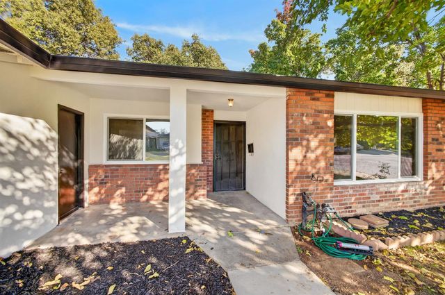 5900 Rich Hill Dr, Orangevale, CA 95662