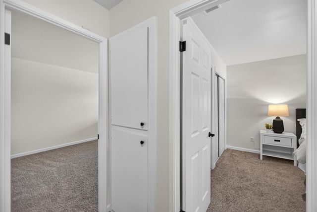 5900 Rich Hill Dr, Orangevale, CA 95662