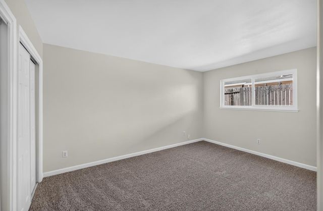 5900 Rich Hill Dr, Orangevale, CA 95662