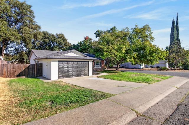 5900 Rich Hill Dr, Orangevale, CA 95662