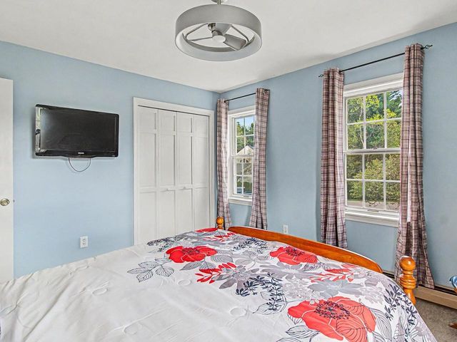 6 June Way, Milton, VT 05468