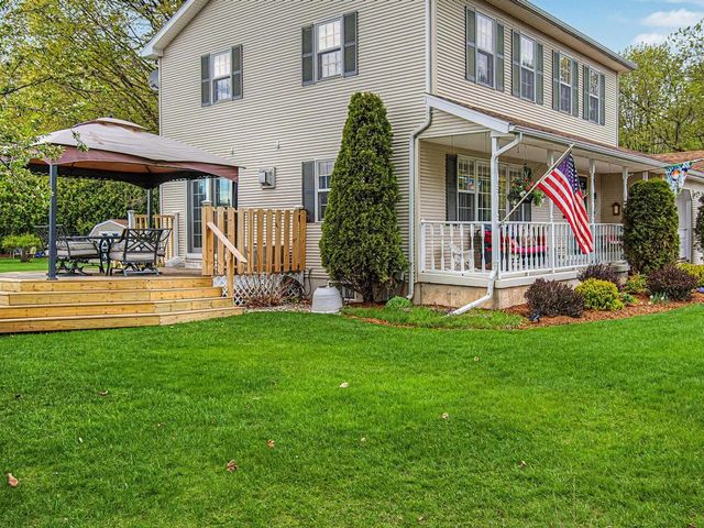 6 June Way, Milton, VT 05468