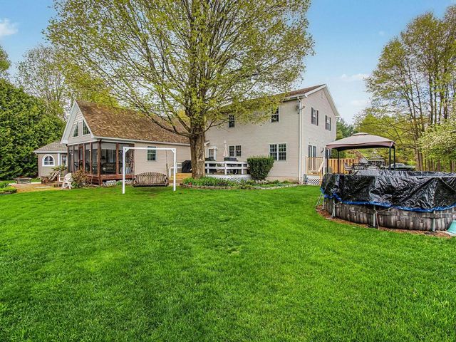 6 June Way, Milton, VT 05468