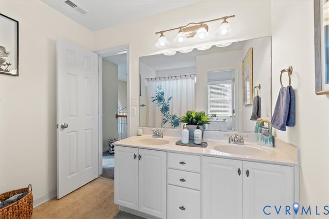 1614 Olde Links Dr, Powhatan, VA 23139