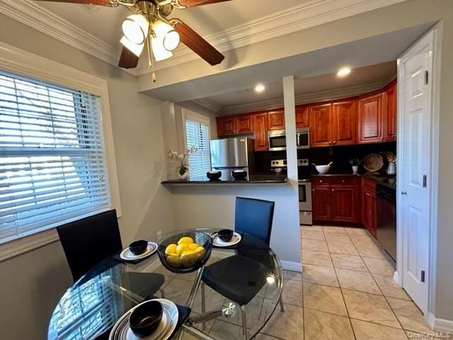 6 Midship Lane 7-06, Patchogue, NY 11772