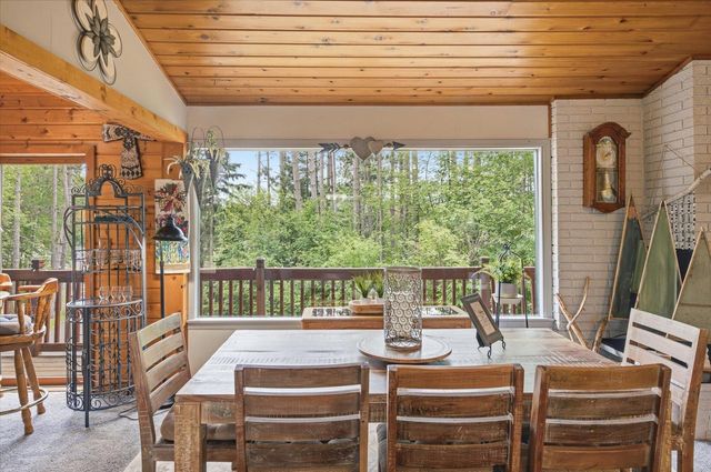 2016 Rice Lake Road, Duluth, MN 55811