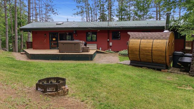 2016 Rice Lake Road, Duluth, MN 55811