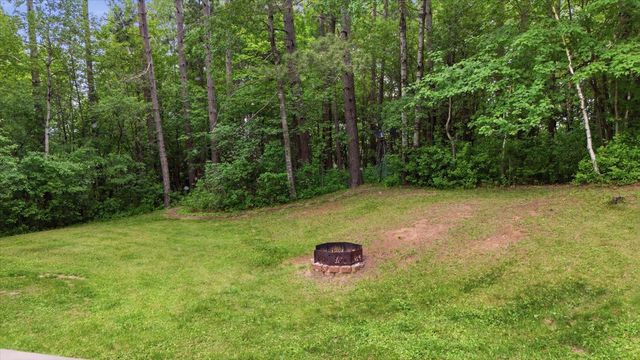 2016 Rice Lake Road, Duluth, MN 55811