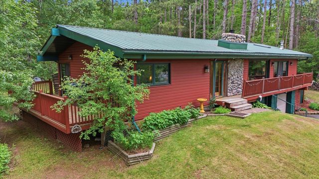 2016 Rice Lake Road, Duluth, MN 55811