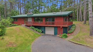 2016 Rice Lake Road, Duluth, MN 55811
