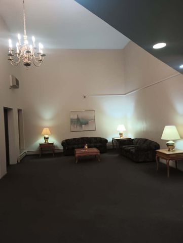 1880 Bonnie Lane 112, Hoffman Estates, IL 60169