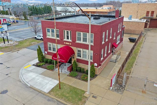 3505 Biddle Avenue, Wyandotte, MI 48192