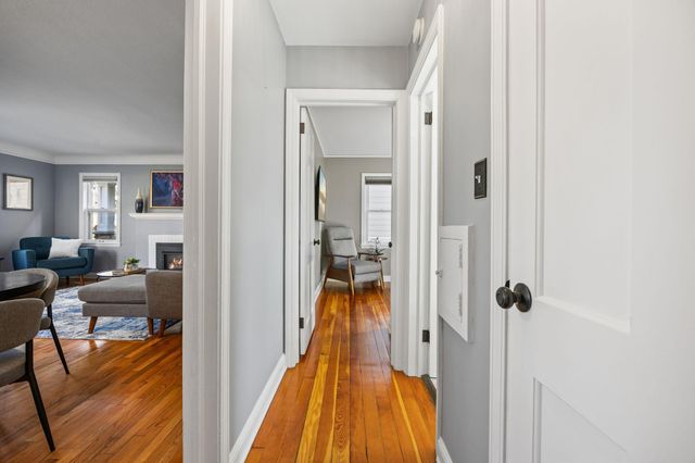 5352 Knox Avenue S, Minneapolis, MN 55419