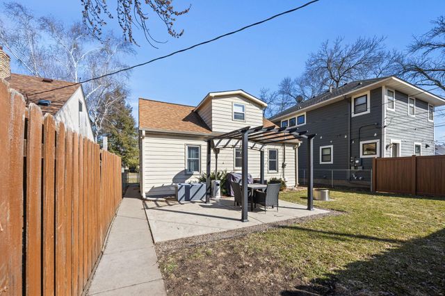 5352 Knox Avenue S, Minneapolis, MN 55419