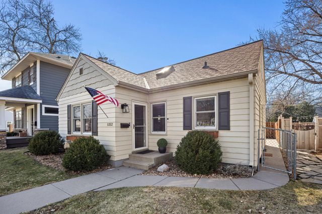 5352 Knox Avenue S, Minneapolis, MN 55419