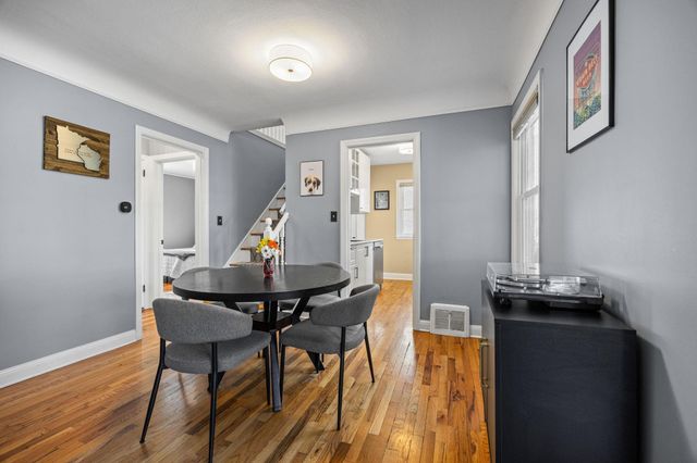 5352 Knox Avenue S, Minneapolis, MN 55419