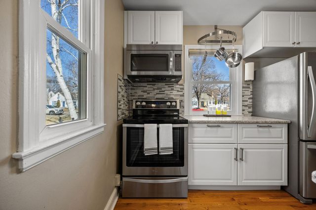 5352 Knox Avenue S, Minneapolis, MN 55419