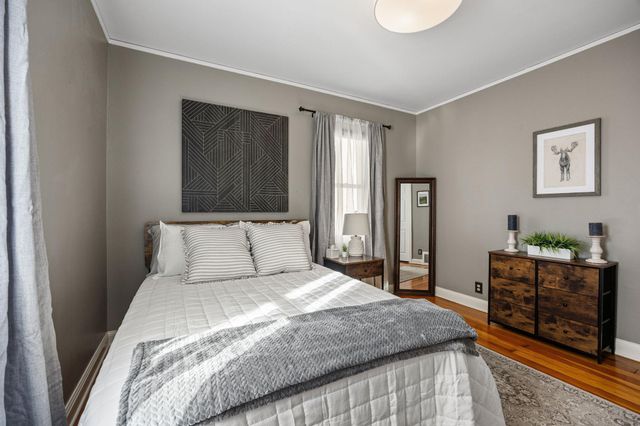 5352 Knox Avenue S, Minneapolis, MN 55419