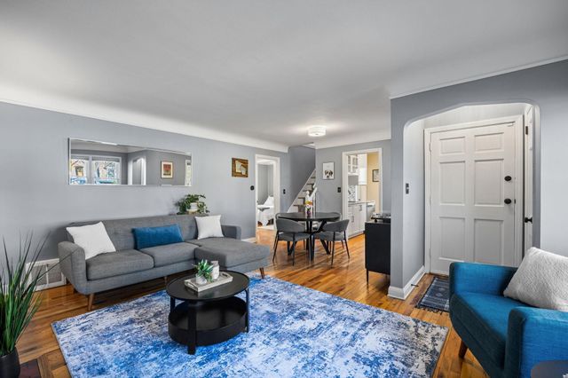 5352 Knox Avenue S, Minneapolis, MN 55419