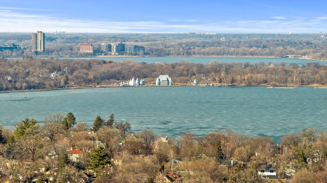 5352 Knox Avenue S, Minneapolis, MN 55419