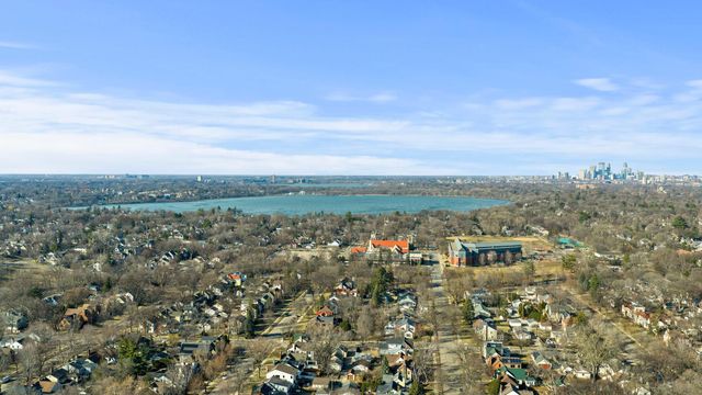 5352 Knox Avenue S, Minneapolis, MN 55419