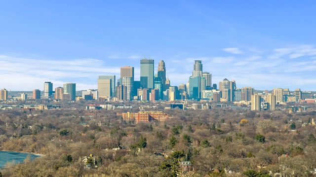 5352 Knox Avenue S, Minneapolis, MN 55419