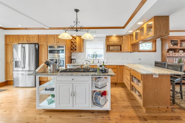 1816 River St, Boston, MA 02136