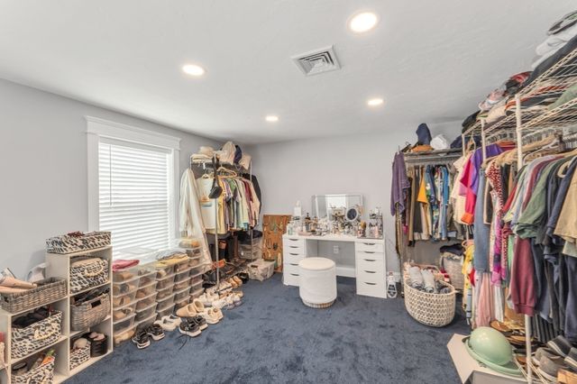 1816 River St, Boston, MA 02136
