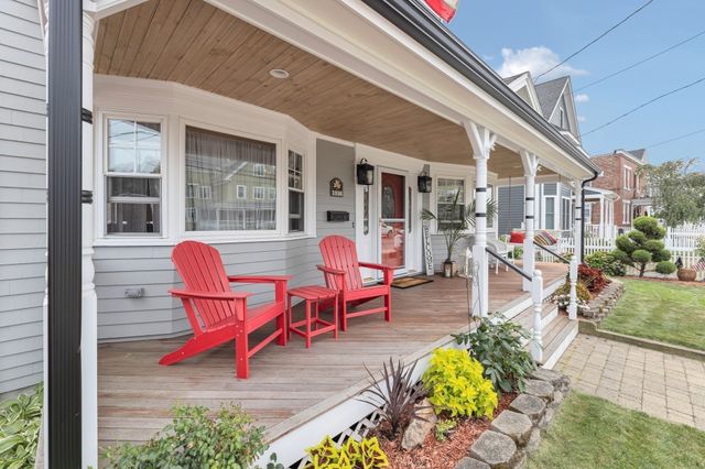 1816 River St, Boston, MA 02136