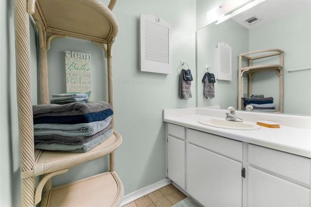 201 Robin Lane, Panama City Beach, FL 32407