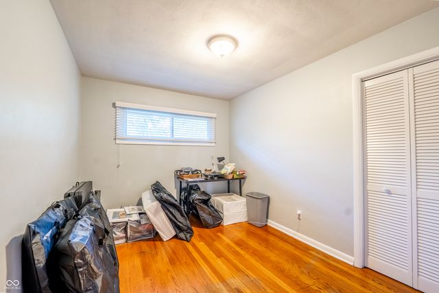 4844 E 71st Street, Indianapolis, IN 46220