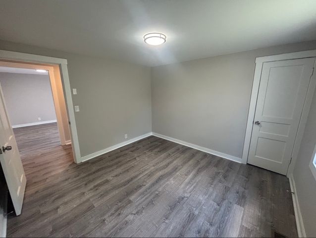 2109 Summit Ave, W, Nashville, TN 37218