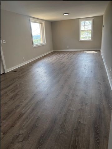 2109 Summit Ave, W, Nashville, TN 37218