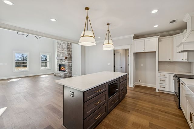 61 Creighton Lane, Lebanon, TN 37087