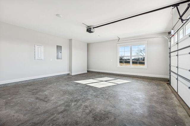 61 Creighton Lane, Lebanon, TN 37087