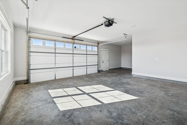 61 Creighton Lane, Lebanon, TN 37087