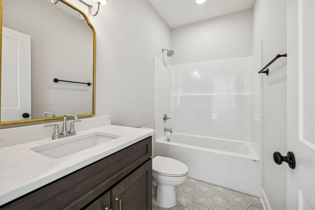 61 Creighton Lane, Lebanon, TN 37087