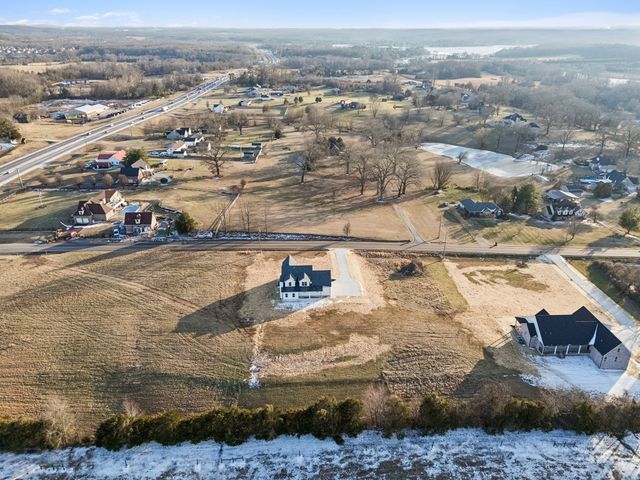 61 Creighton Lane, Lebanon, TN 37087