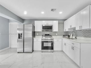157 NE 6th Court n/a, Deerfield Beach, FL 33441