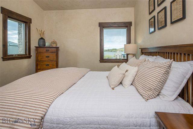 665 Wilson Butte Road, Great Falls, MT 59405