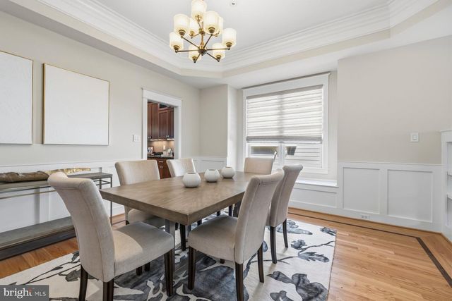 512 N MONROE ST, Arlington, VA 22201