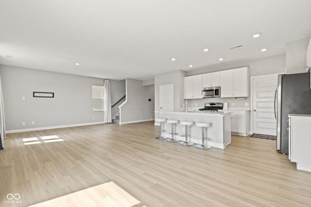 269 Switchgrass Lane, New Whiteland, IN 46184