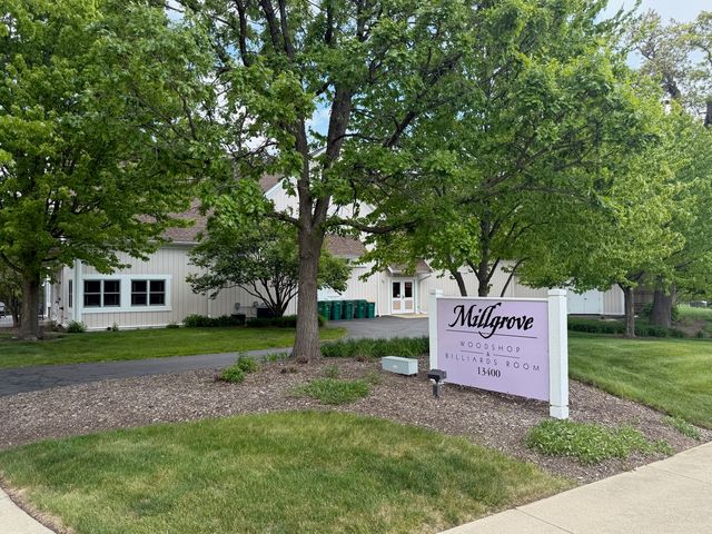 13462 Dearborn Trail, Huntley, IL 60142