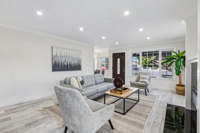 660 N White Road, San Jose, CA 95127