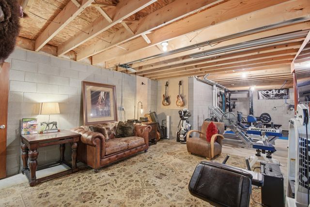 48 Struble Circle, Fredericktown, OH 43019