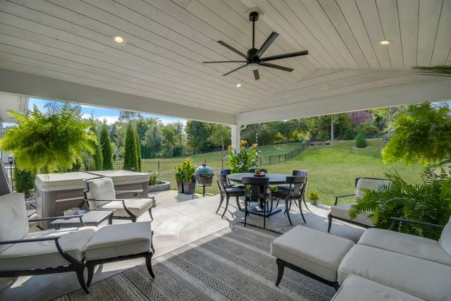 48 Struble Circle, Fredericktown, OH 43019